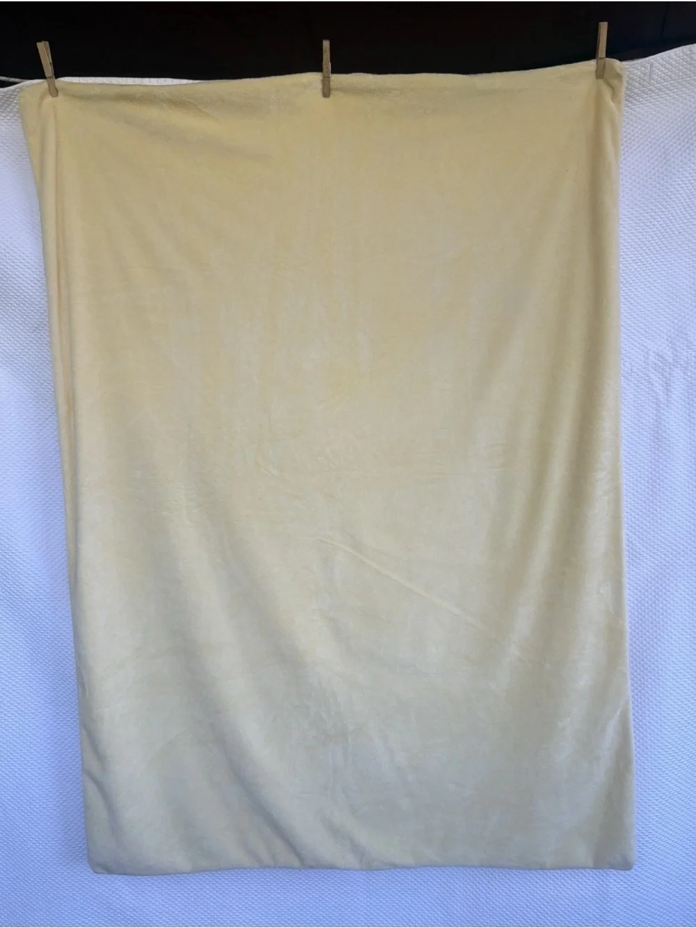 POTTERY BARN KIDS  Toddler 2 Yellow Chamios Duvet Covers AND PBK Down Insert GUC